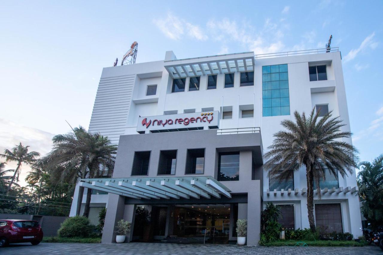 Hotel Niya Regency Thrissur Exterior foto