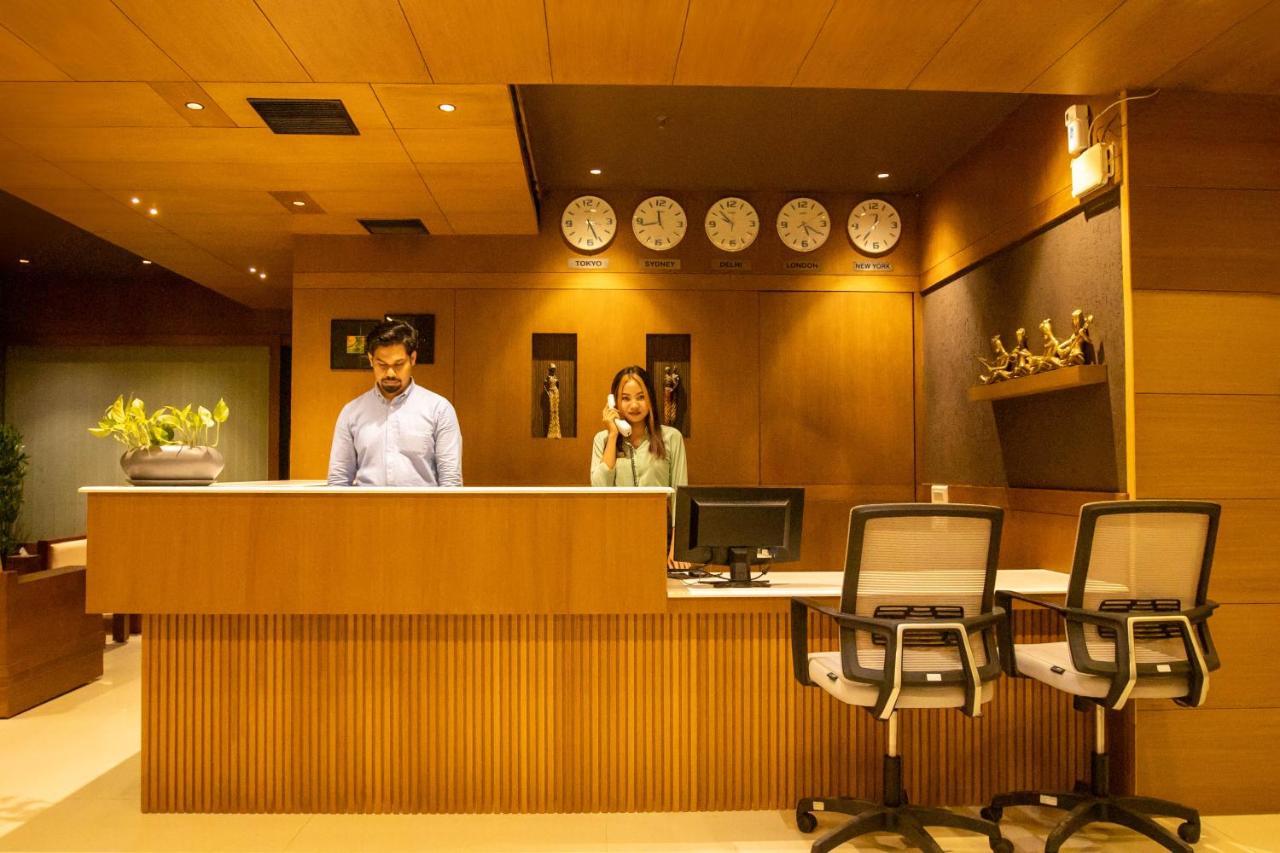 Hotel Niya Regency Thrissur Exterior foto